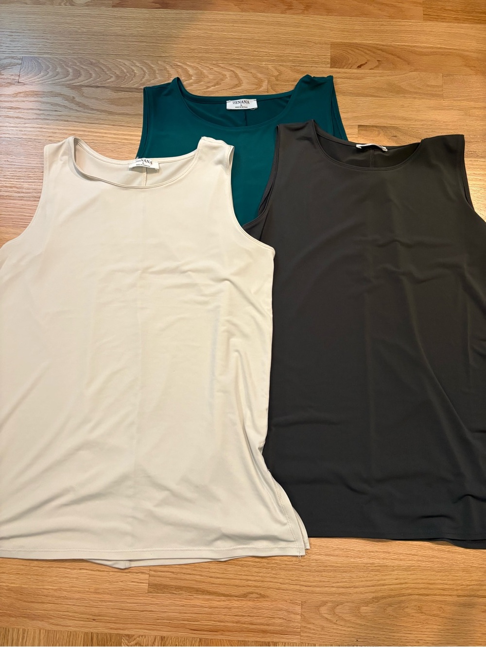 3 Zenana Tank Tops Sz L
